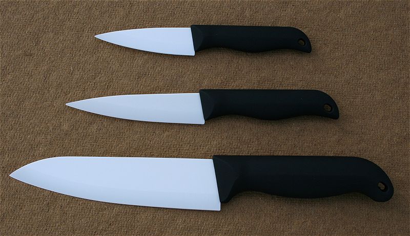 (obrázek pro) Keramický nůž s bílým ostřím délky 3 palce (7 cm)